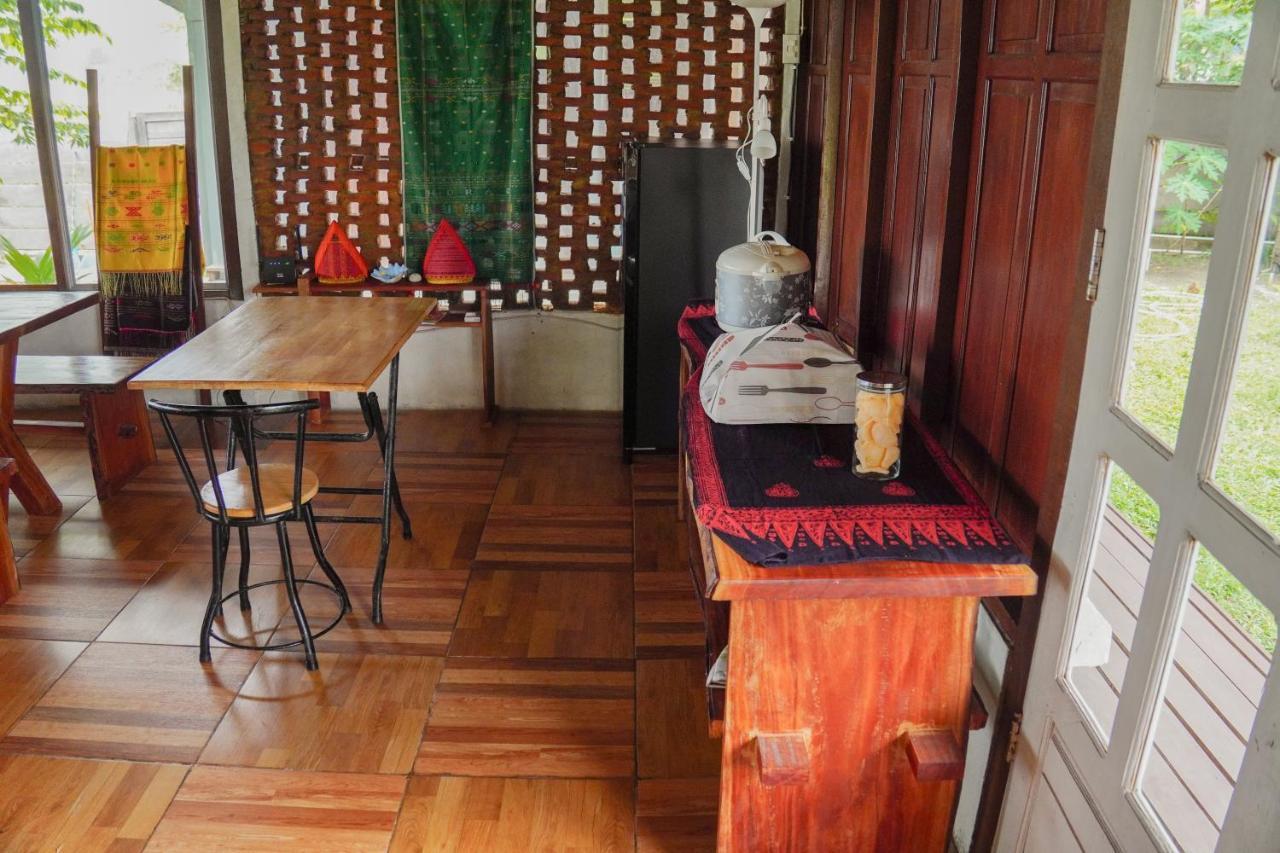 Momos Surf Shack Hotel Salul Bagian luar foto